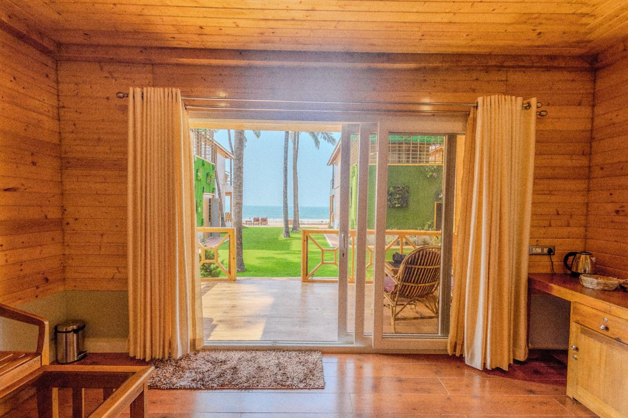 The O2H Agonda Beach Resort Экстерьер фото