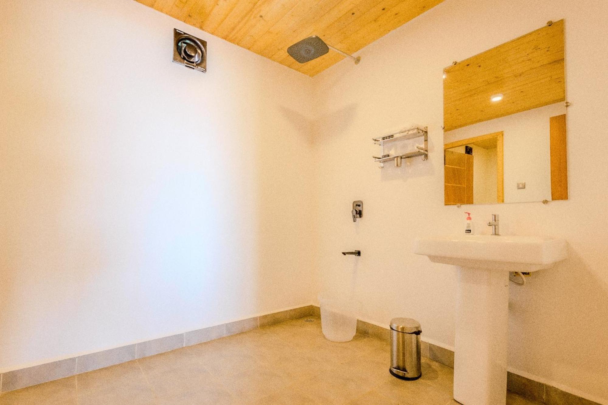 The O2H Agonda Beach Resort Экстерьер фото